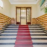 Vatican Chic House *